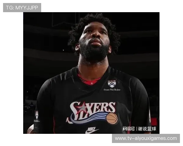 恩比德转身勾手命中，费城内线压迫感太强